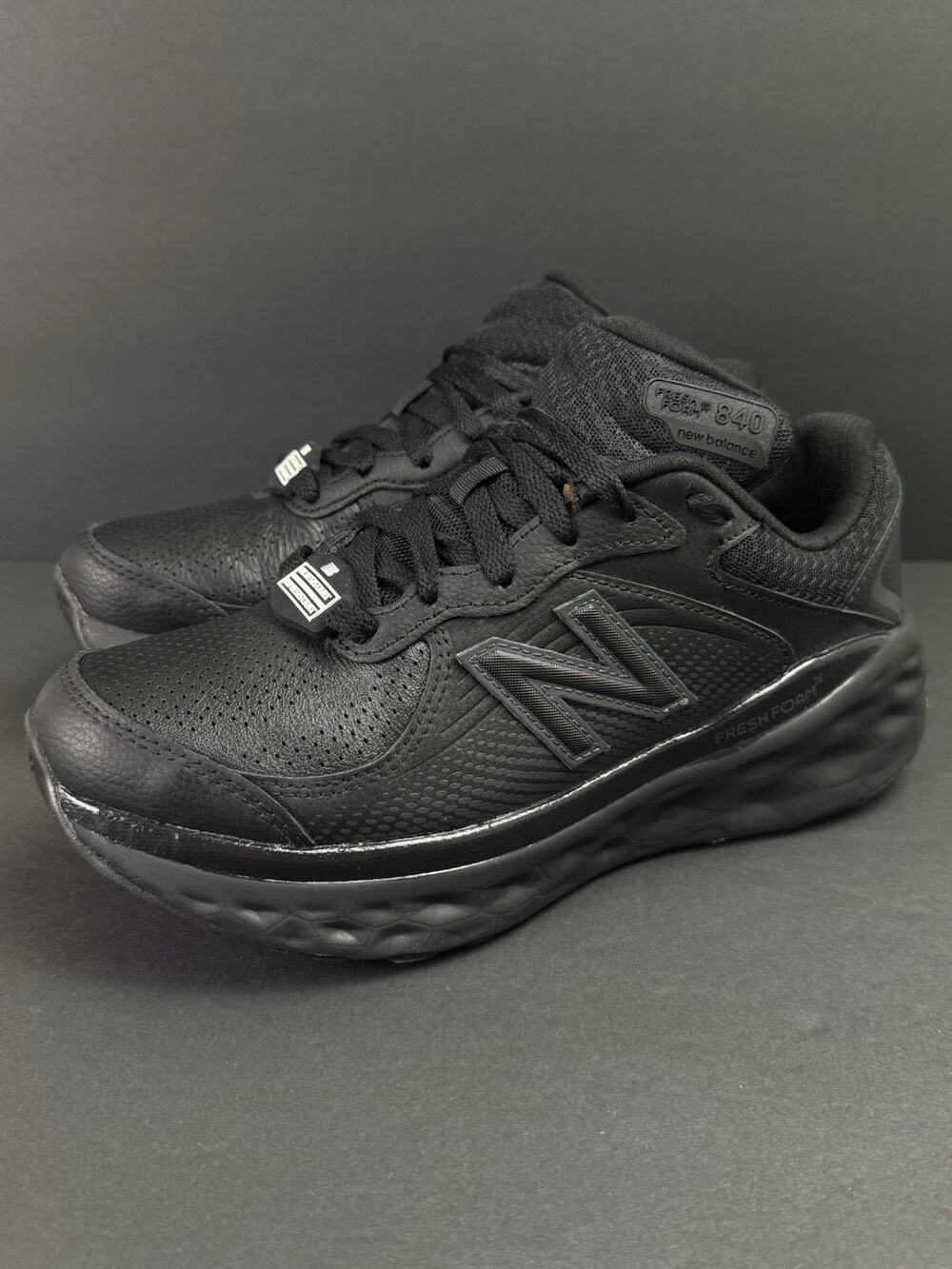 New Balance Fresh Foam X 840F Women’s 9.5 / Men’s 8 Leather Slip Resistant